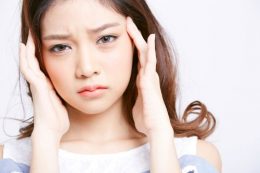 女性に多い片頭痛─適切な治療とセルフケアで痛みを抑えよう
