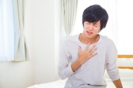 若い男性に多い「気胸（ききょう）」─突然の胸の痛みや呼吸困難に注意